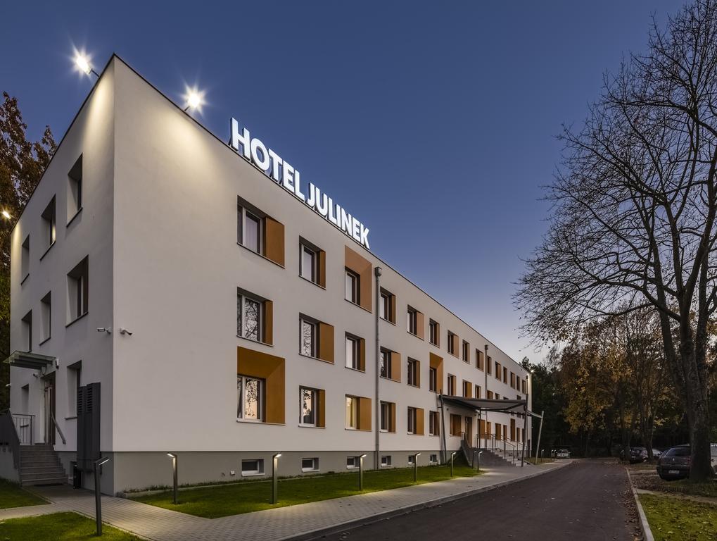 Проживание